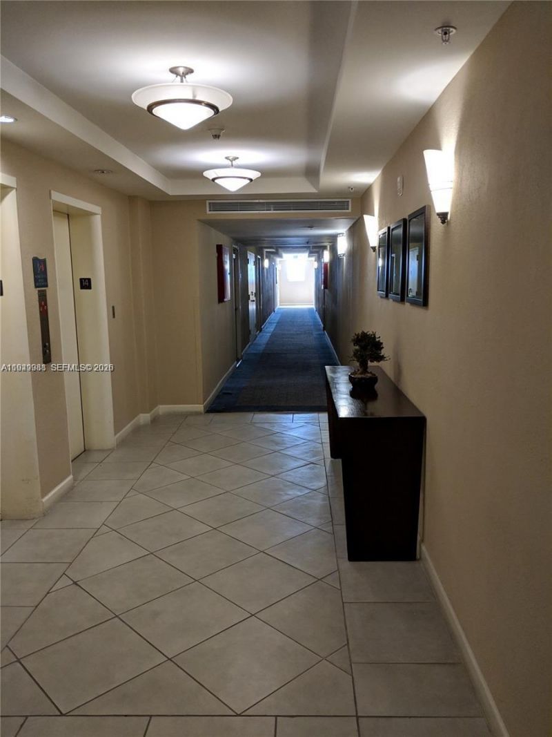 3000 S Ocean Dr, Unit 1412, Hollywood, FL 33019 Photo