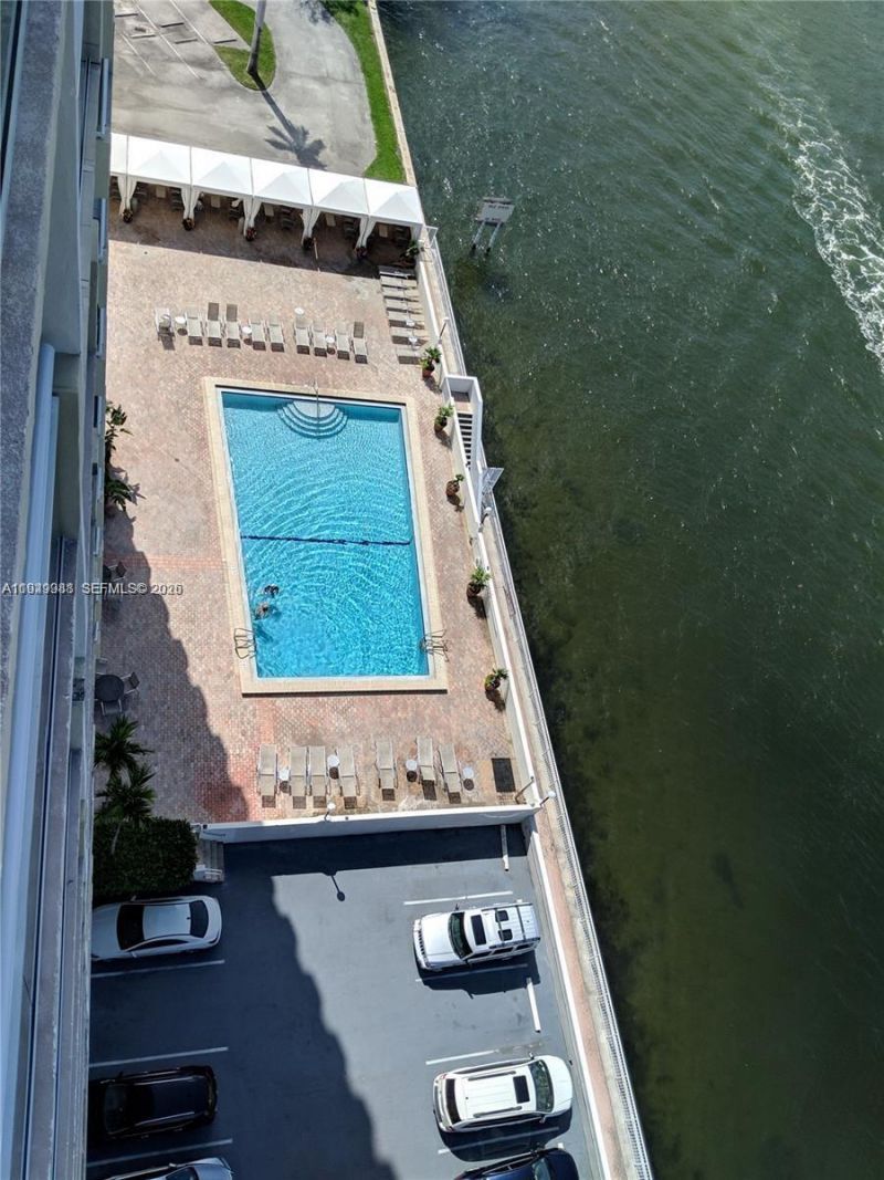 3000 S Ocean Dr, Unit 1412, Hollywood, FL 33019 Photo