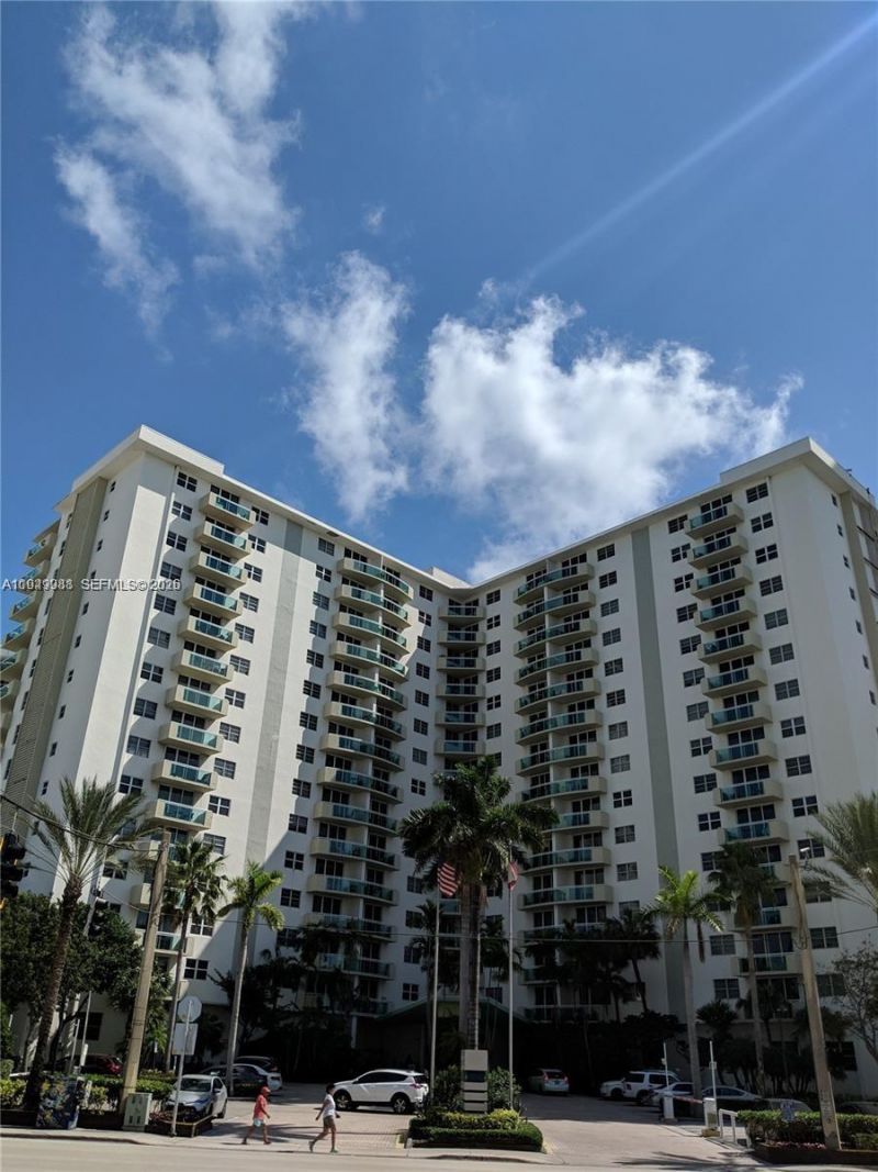 3000 S Ocean Dr, Unit 1412, Hollywood, FL 33019 Photo