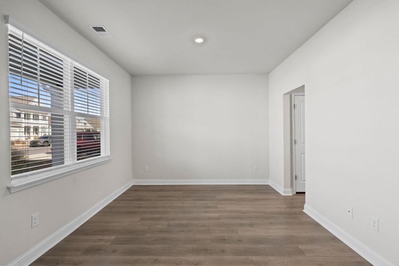 1509 Tugalo Ct. Photo 3