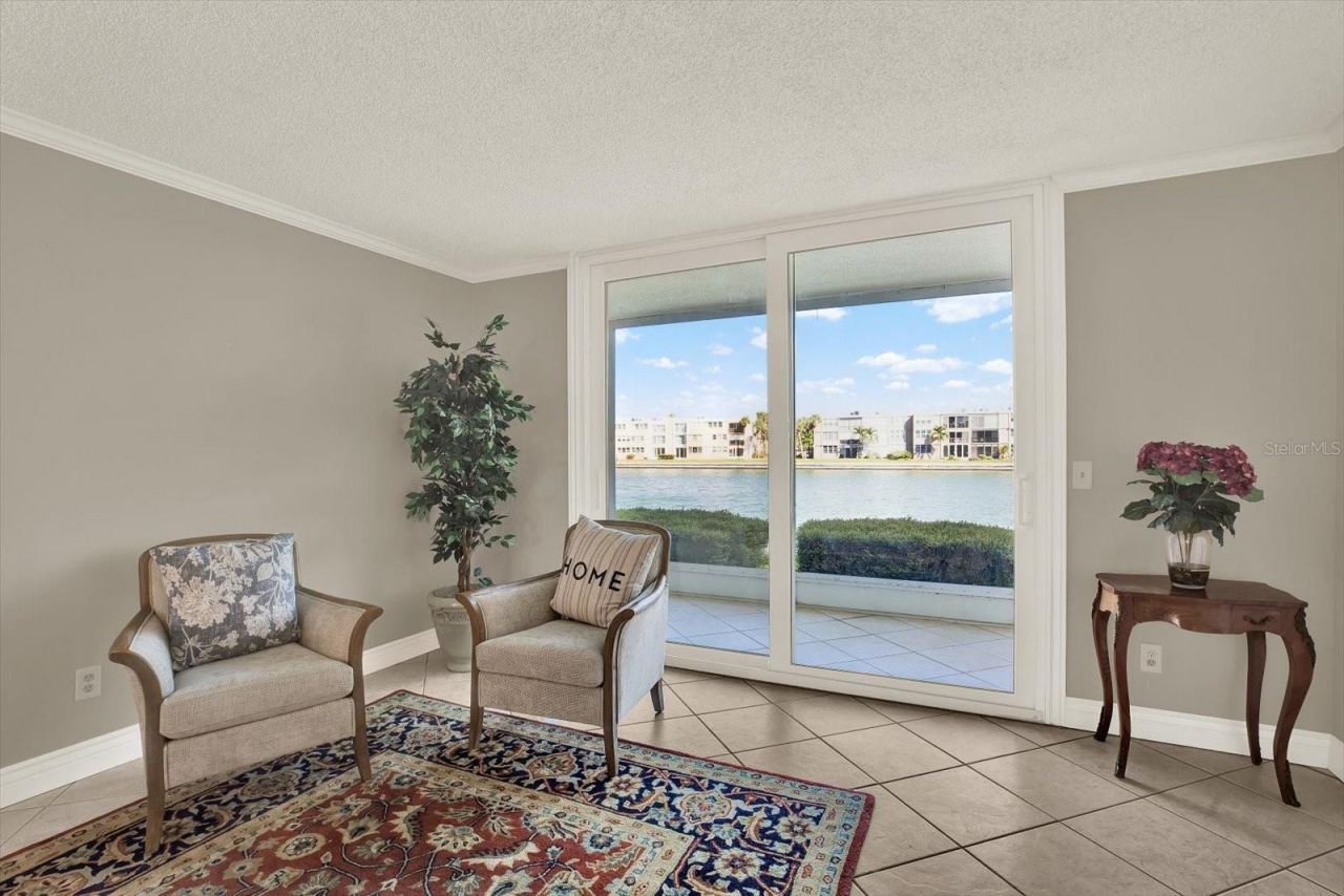7625 Sun Island Drive S, Unit 107, South Pasadena, FL 33707 Photo