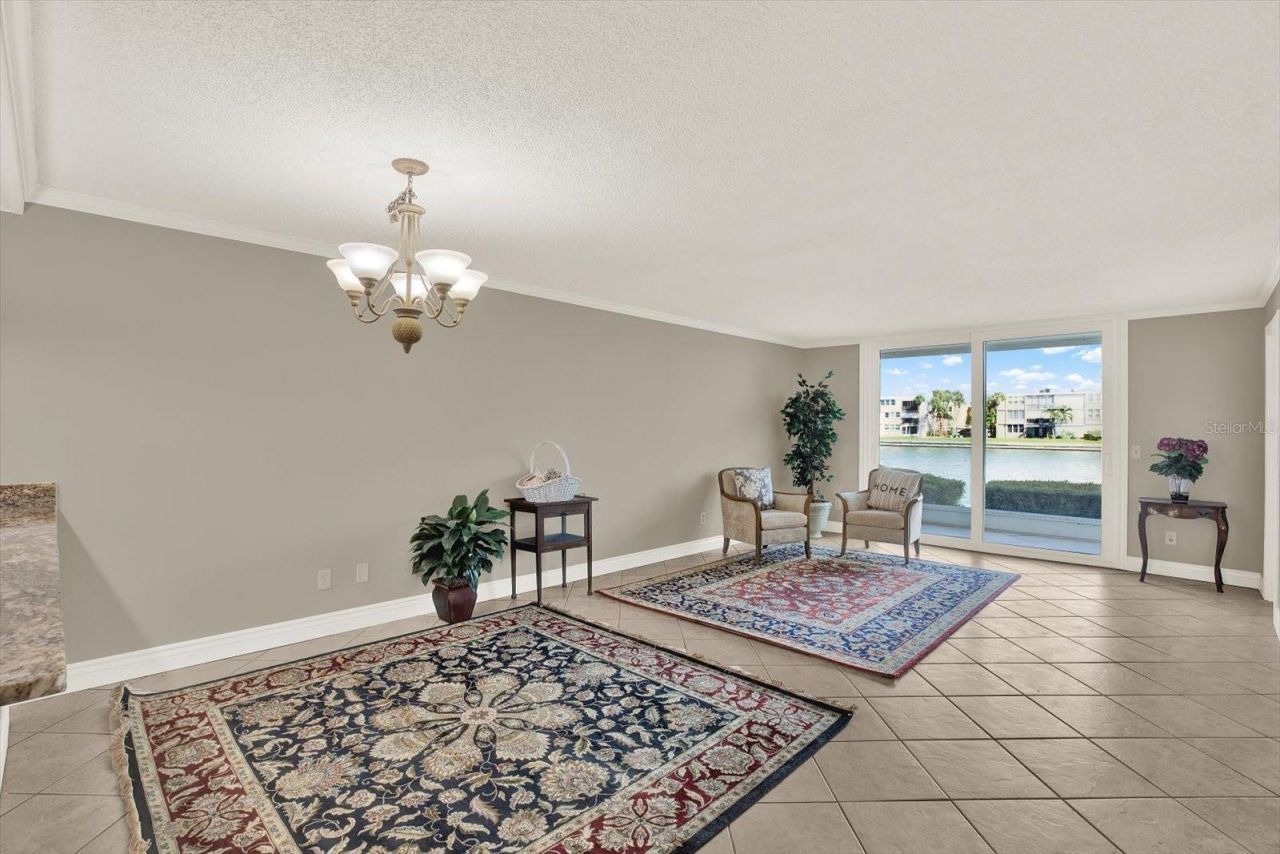7625 Sun Island Drive S, Unit 107, South Pasadena, FL 33707 Photo