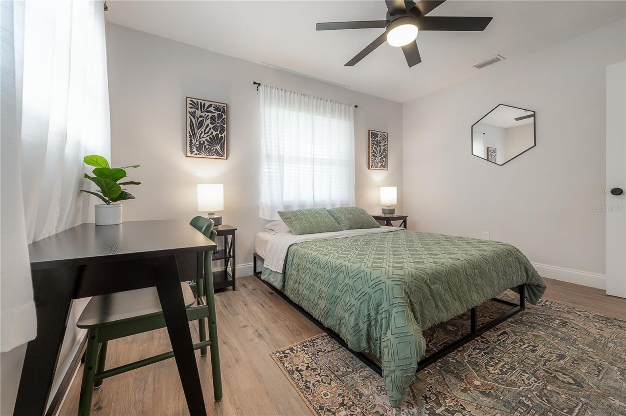 2400 34th Avenue N, Saint Petersburg, FL 33713 Photo