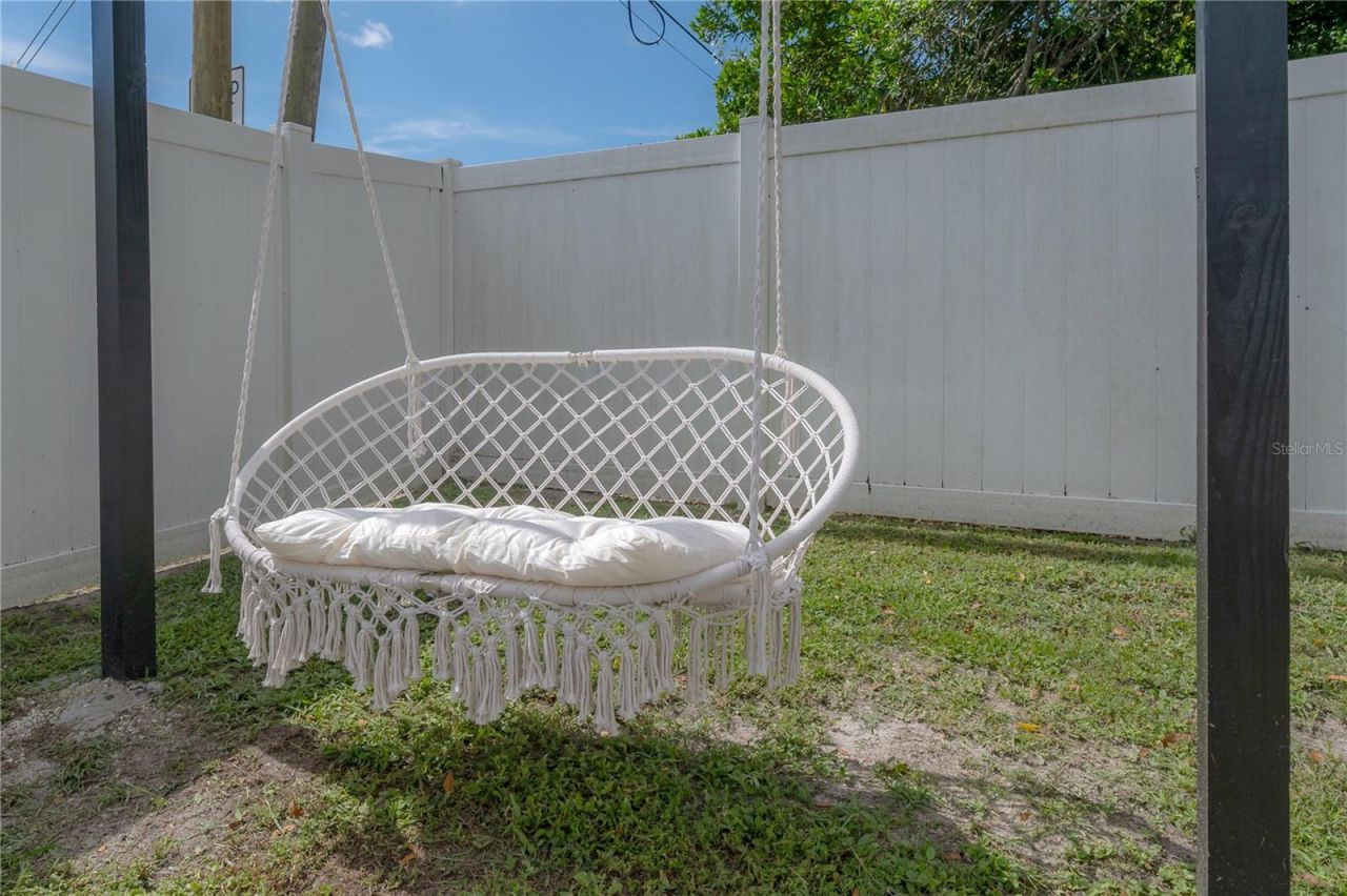 2400 34th Avenue N, Saint Petersburg, FL 33713 Photo