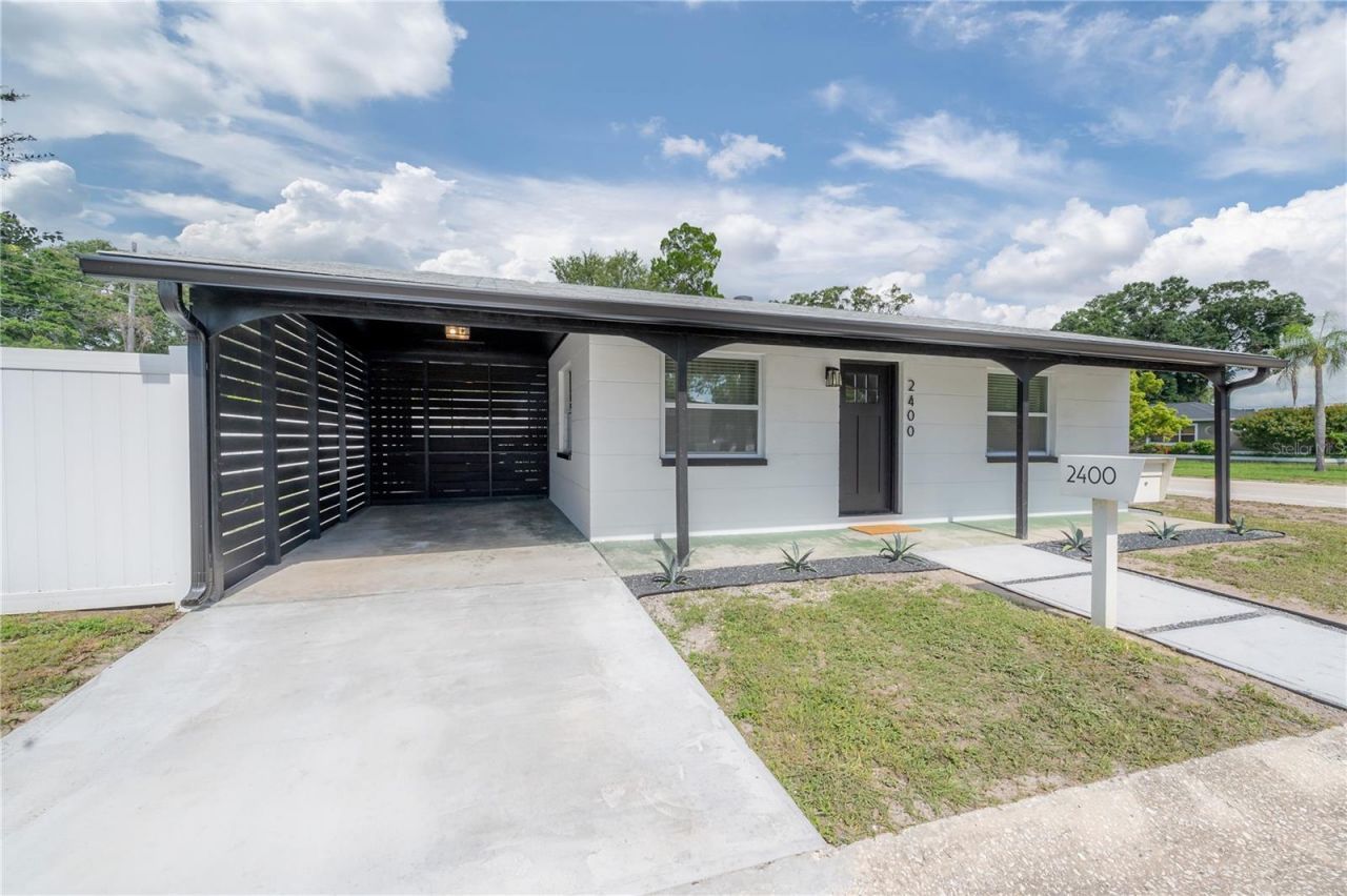 2400 34th Avenue N, Saint Petersburg, FL 33713 Photo