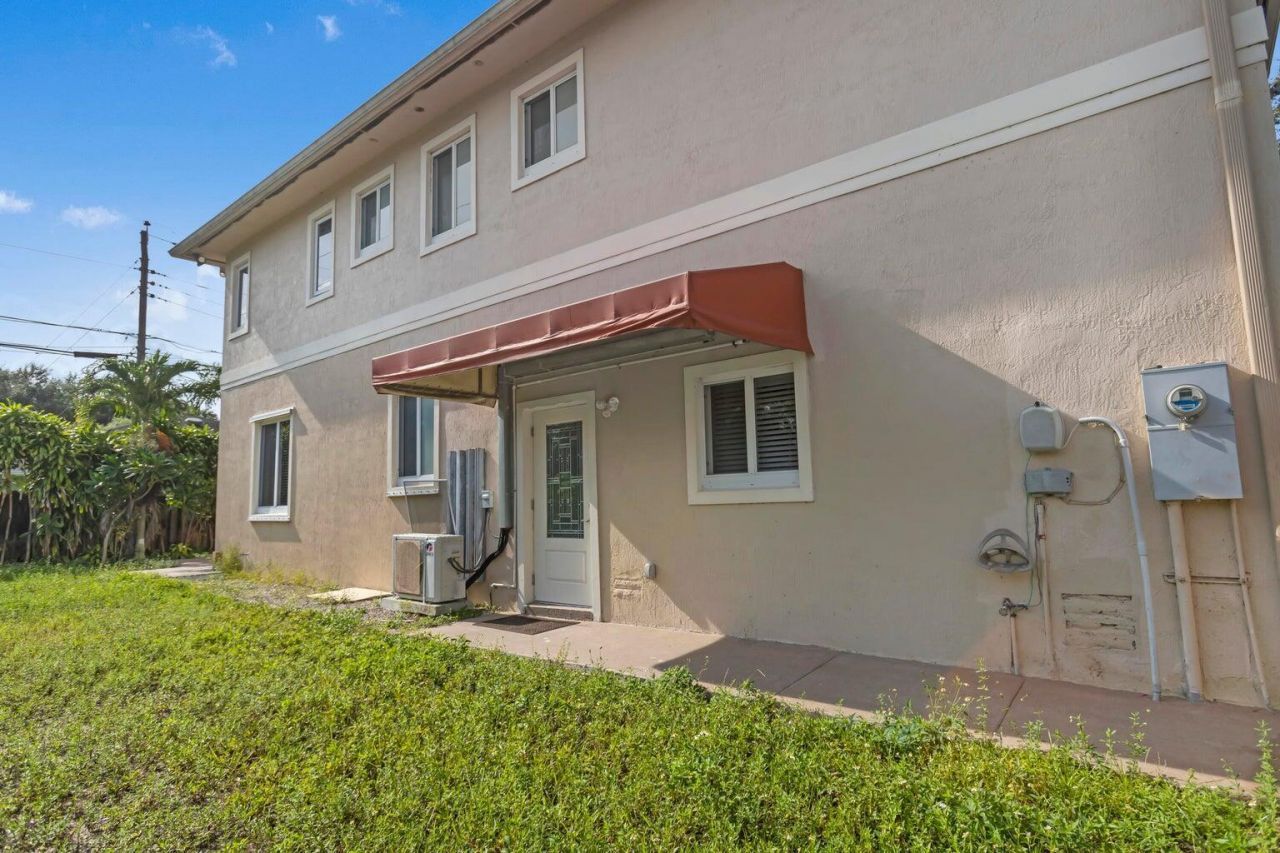 4500 SW 25th Terrace, Dania, FL 33312 Photo