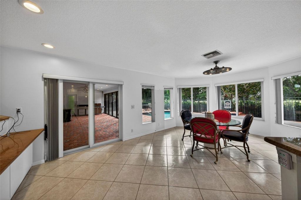 10405 Canoe Brook Circle, Boca Raton, FL 33498 Photo