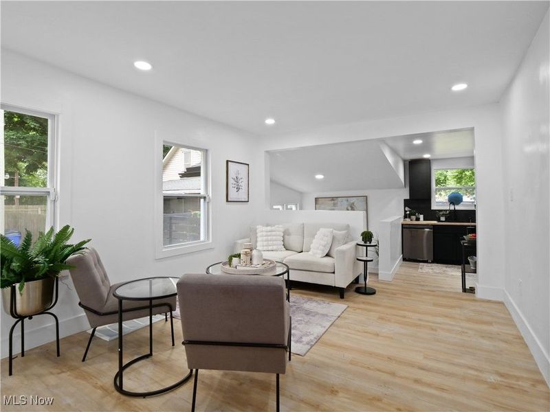 2080 W 45th Street, Cleveland, OH 44102 Photo 7