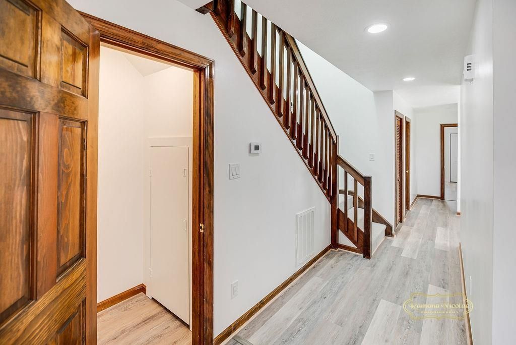 4046 Fairway Lakes Dr. Photo 18