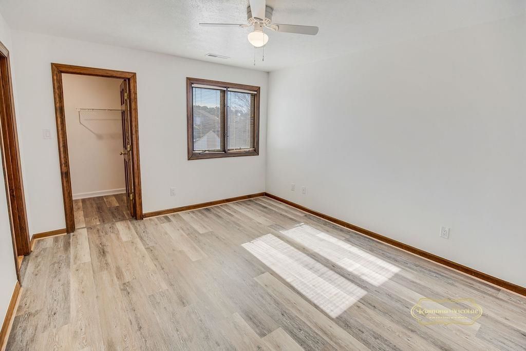 4046 Fairway Lakes Dr. Photo 22