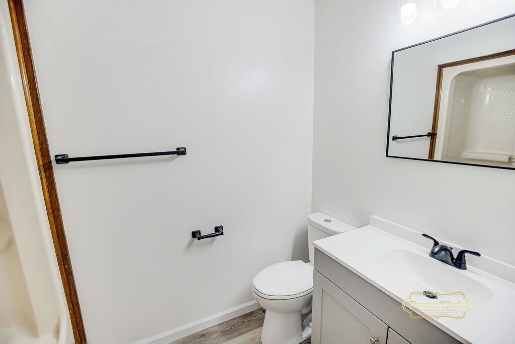 4046 Fairway Lakes Dr. Photo 23