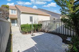 4046 Fairway Lakes Dr. photo 4