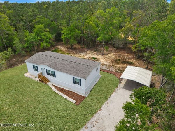 295 BADEN POWELL Road, Hawthorne, FL 32640