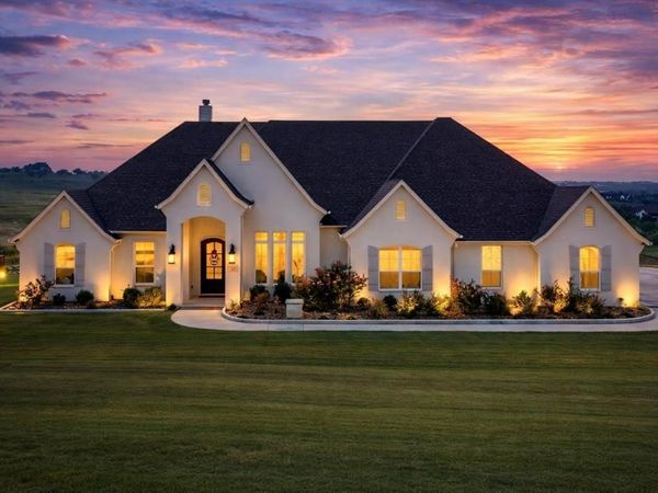 153 Overlook Drive, Aledo, TX 76008