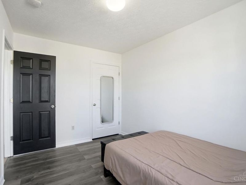 2505 Foxcove Court, Cincinnati, OH 45211 Photo 22