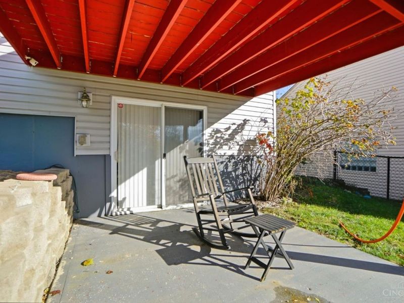 2505 Foxcove Court, Cincinnati, OH 45211 Photo 31