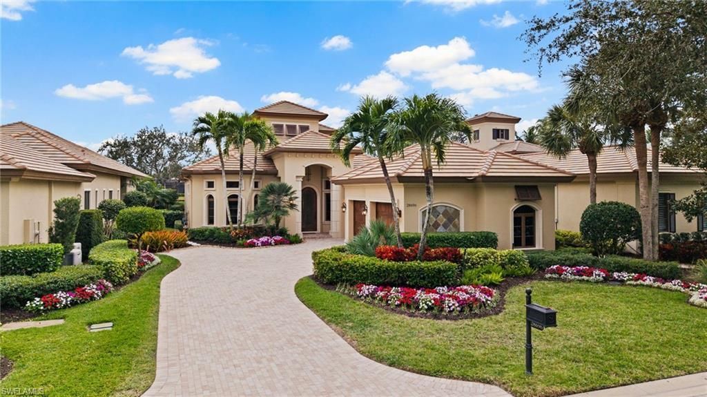 28696 La Caille Dr, Naples, FL 34119 Photo