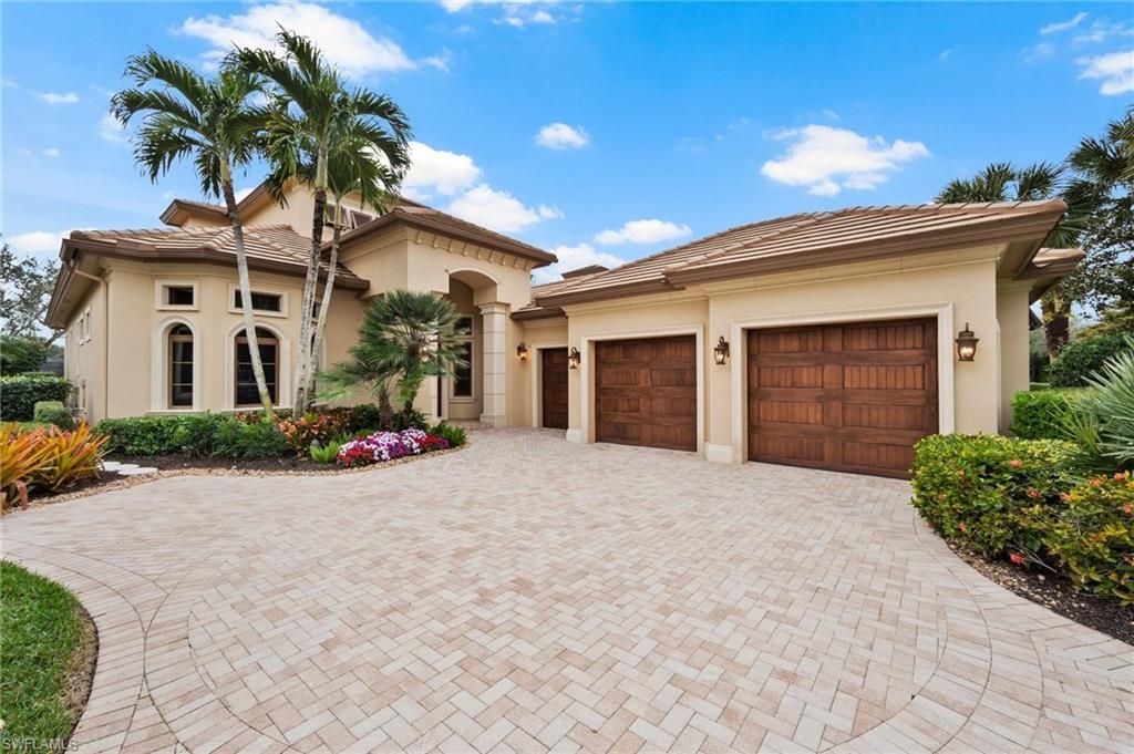 28696 La Caille Dr, Naples, FL 34119 Photo