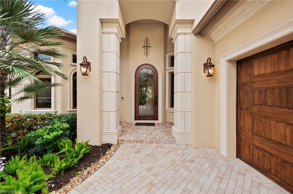 28696 La Caille Dr, Naples, FL 34119 Photo