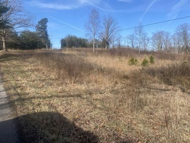 27 Old Chapel Gap School Road, Crab Orchard, KY 40419