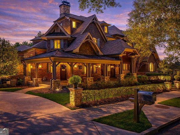 6407 Grand Marina Circle, Gainesville, GA 30506