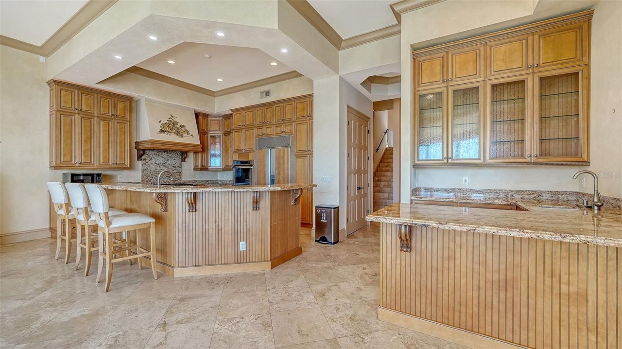 570 S Spoonbill Drive, Sarasota, FL 34236 Photo