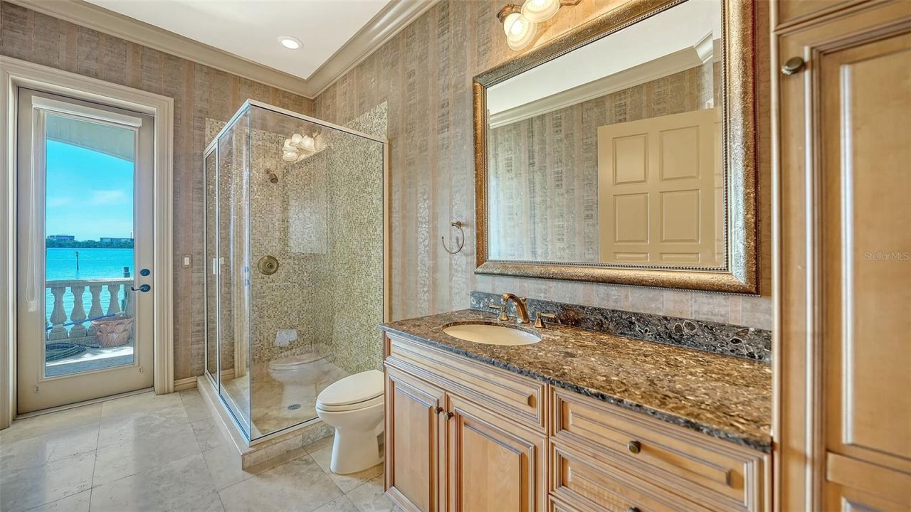 570 S Spoonbill Drive, Sarasota, FL 34236 Photo