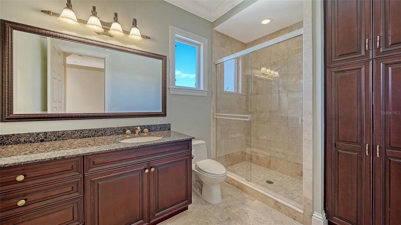 570 S Spoonbill Drive, Sarasota, FL 34236 Photo