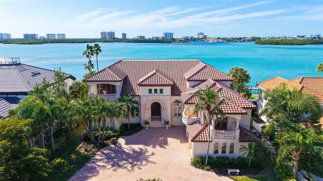 570 S Spoonbill Drive, Sarasota, FL 34236 Photo