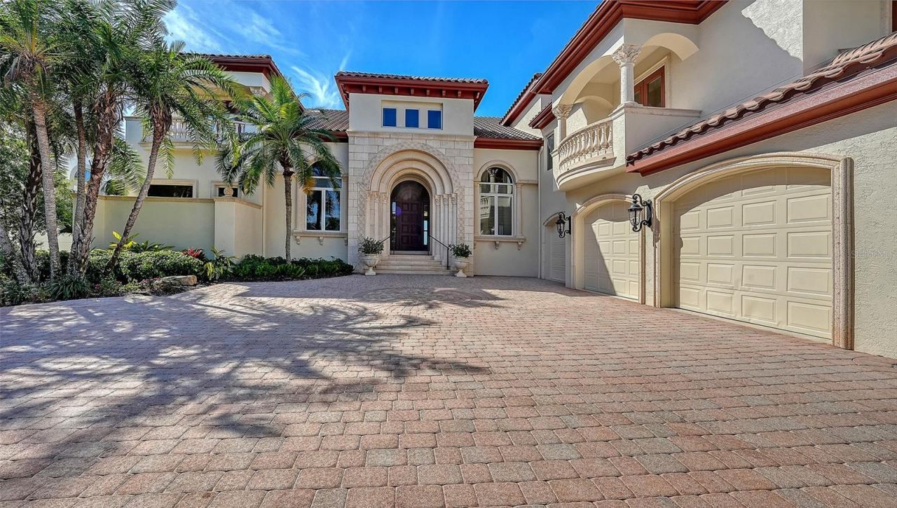 570 S Spoonbill Drive, Sarasota, FL 34236 Photo