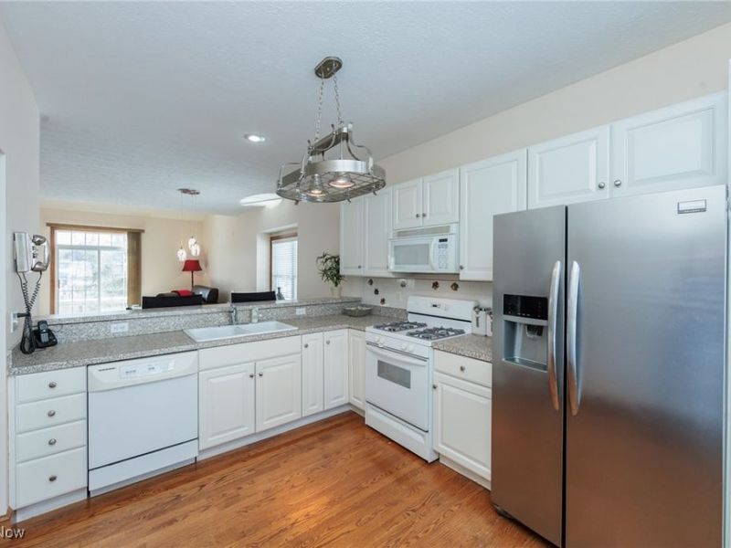 6 Preserve Drive, Willoughby, OH 44094 Photo 5