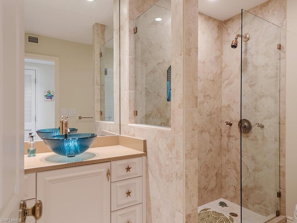 4051 Gulf Shore Blvd N, Unit PH205, Naples, FL 34103 Photo