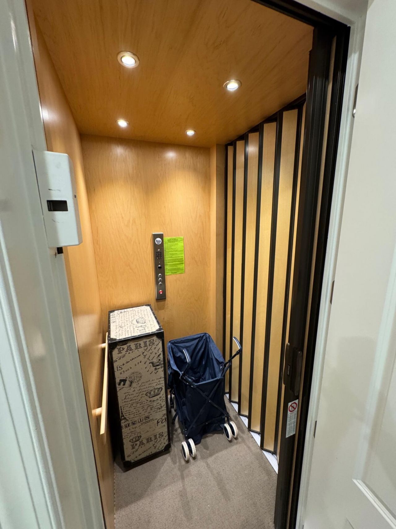 21872 Canadensis Circle, Unit 202, Boca Raton, FL 33428 Photo