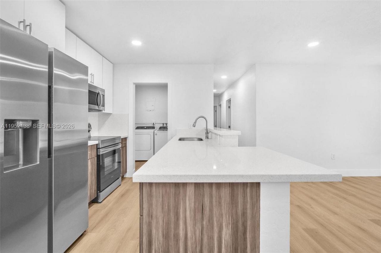 1401 N 70th Ter, Hollywood, FL 33024 Photo