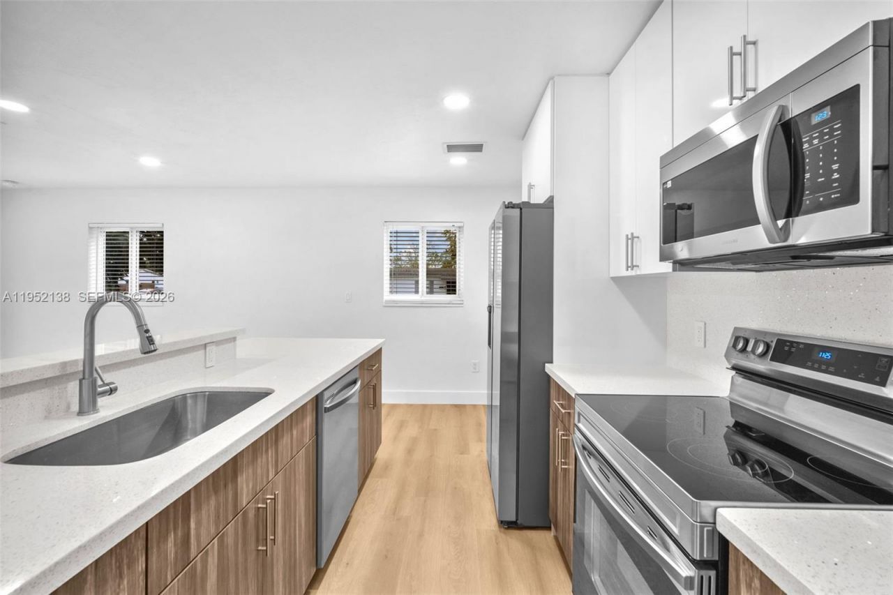 1401 N 70th Ter, Hollywood, FL 33024 Photo