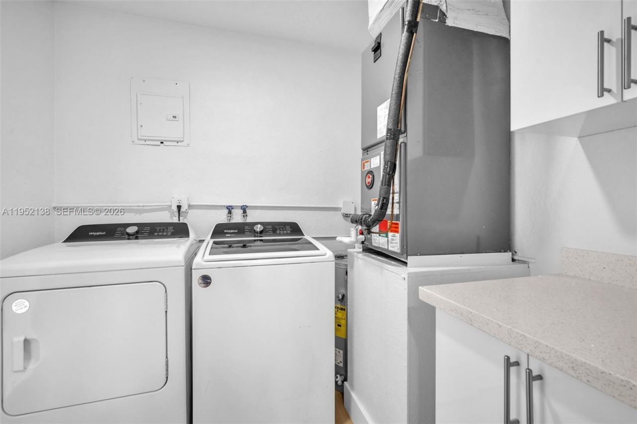 1401 N 70th Ter, Hollywood, FL 33024 Photo