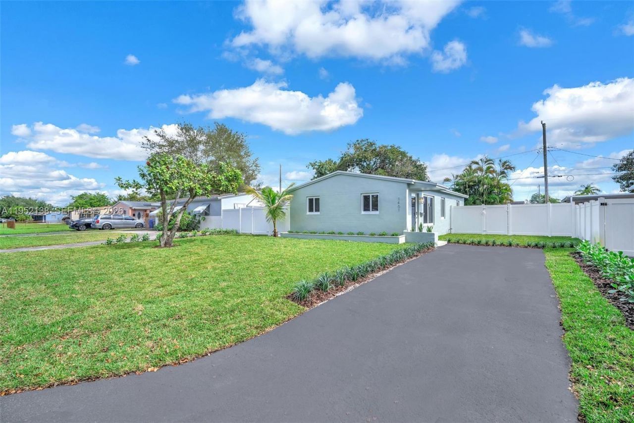 1401 N 70th Ter, Hollywood, FL 33024 Photo