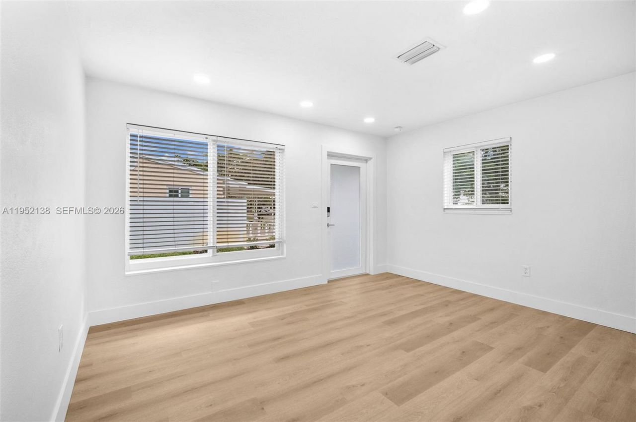 1401 N 70th Ter, Hollywood, FL 33024 Photo