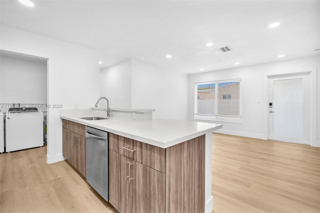 1401 N 70th Ter, Hollywood, FL 33024 Photo