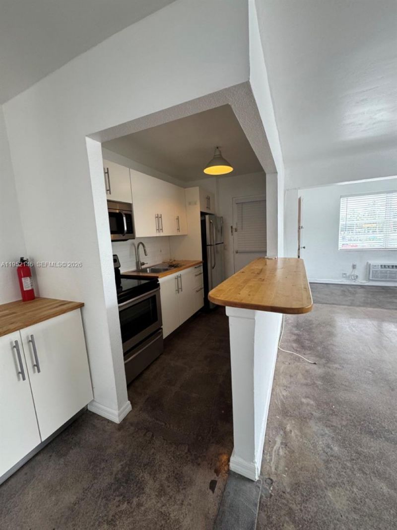 7904 West Dr, Unit 101, North Bay Village, FL 33141 Photo