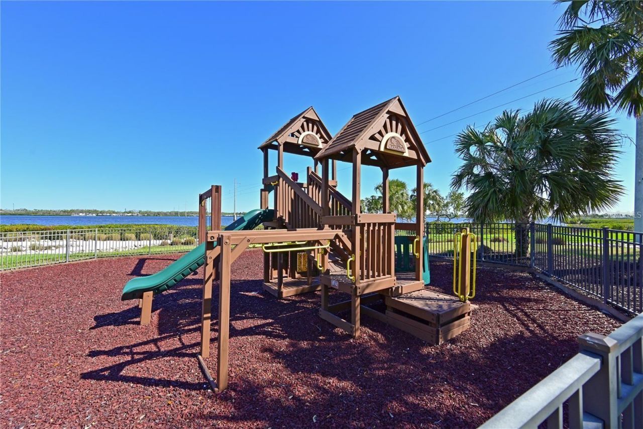 907 Tidewater Shores Loop, Unit 411, Bradenton, FL 34208 Photo