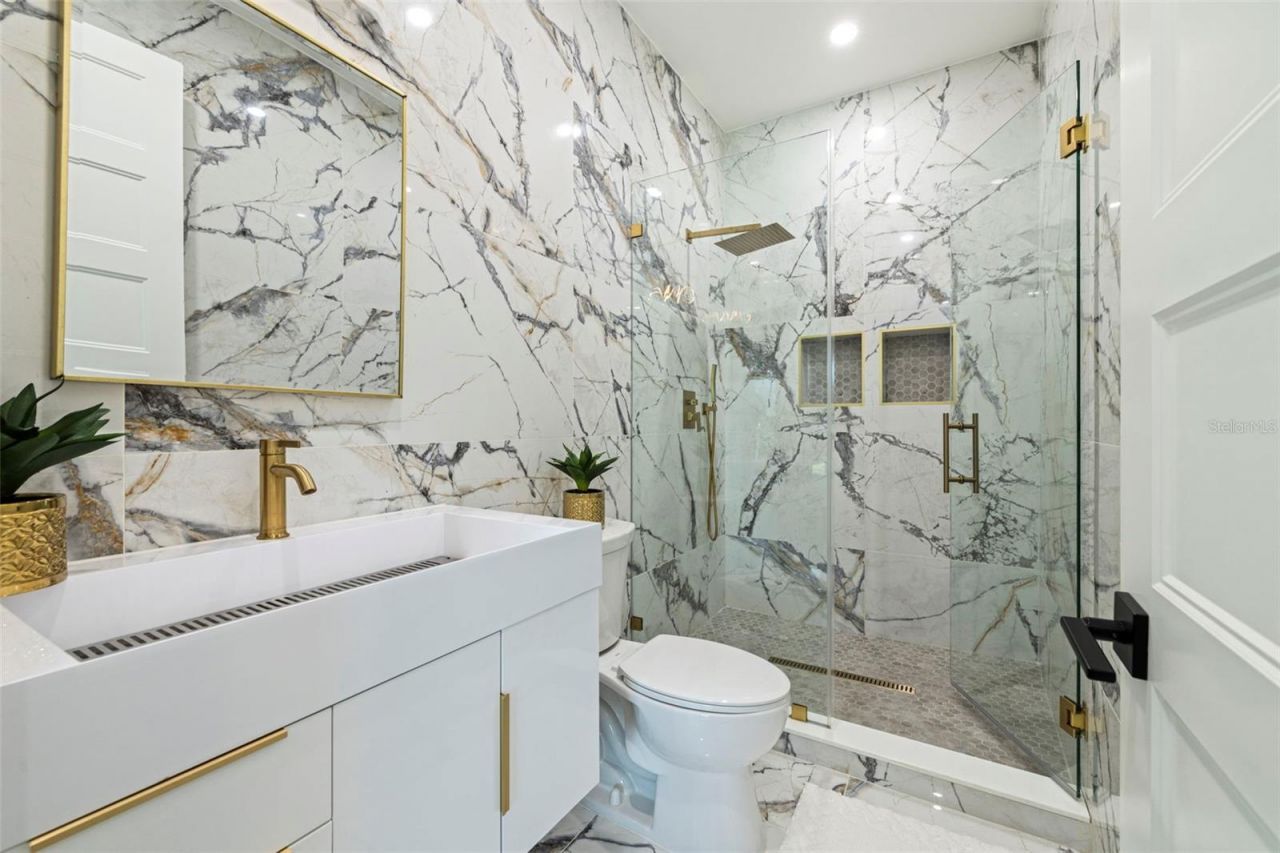 6062 Bayou Grande Boulevard Ne, Saint Petersburg, FL 33703 Photo