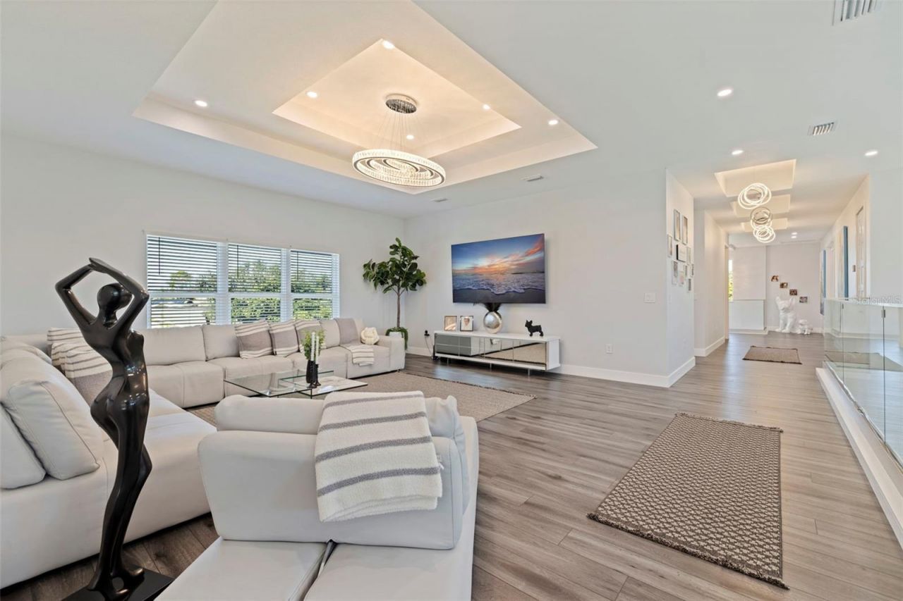 6062 Bayou Grande Boulevard Ne, Saint Petersburg, FL 33703 Photo