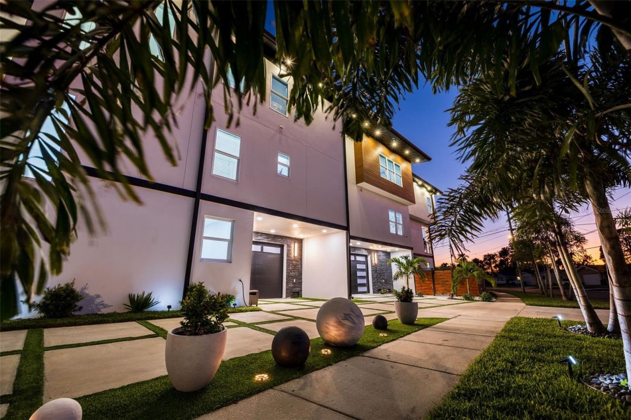 6062 Bayou Grande Boulevard Ne, Saint Petersburg, FL 33703 Photo