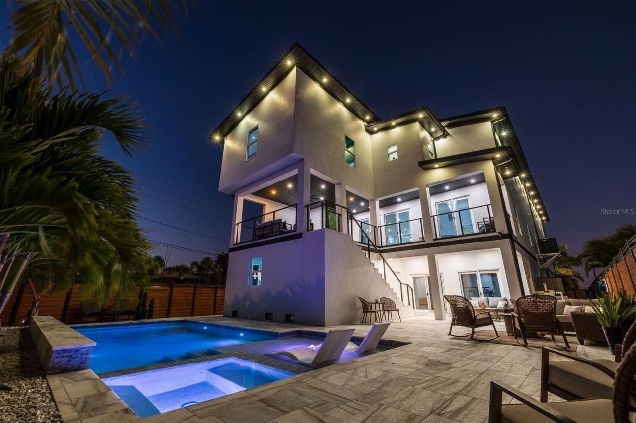 6062 Bayou Grande Boulevard Ne, Saint Petersburg, FL 33703 Photo