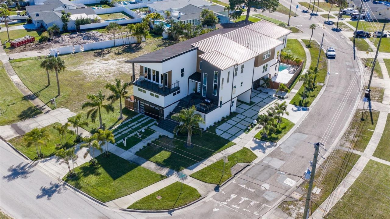 6062 Bayou Grande Boulevard Ne, Saint Petersburg, FL 33703 Photo