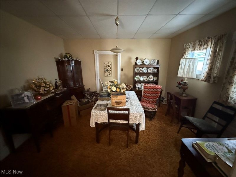 507 W 3rd Street, Uhrichsville, OH 44683 Photo 5