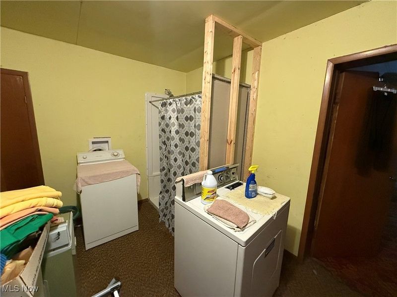 507 W 3rd Street, Uhrichsville, OH 44683 Photo 7