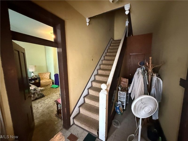 507 W 3rd Street, Uhrichsville, OH 44683 Photo 9