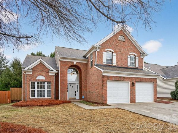 6917 Lenhart Drive, Charlotte, NC 28226